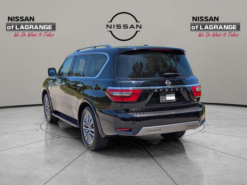 Used 2022 Nissan Armada SL w/ Captain's Chairs Package image 7