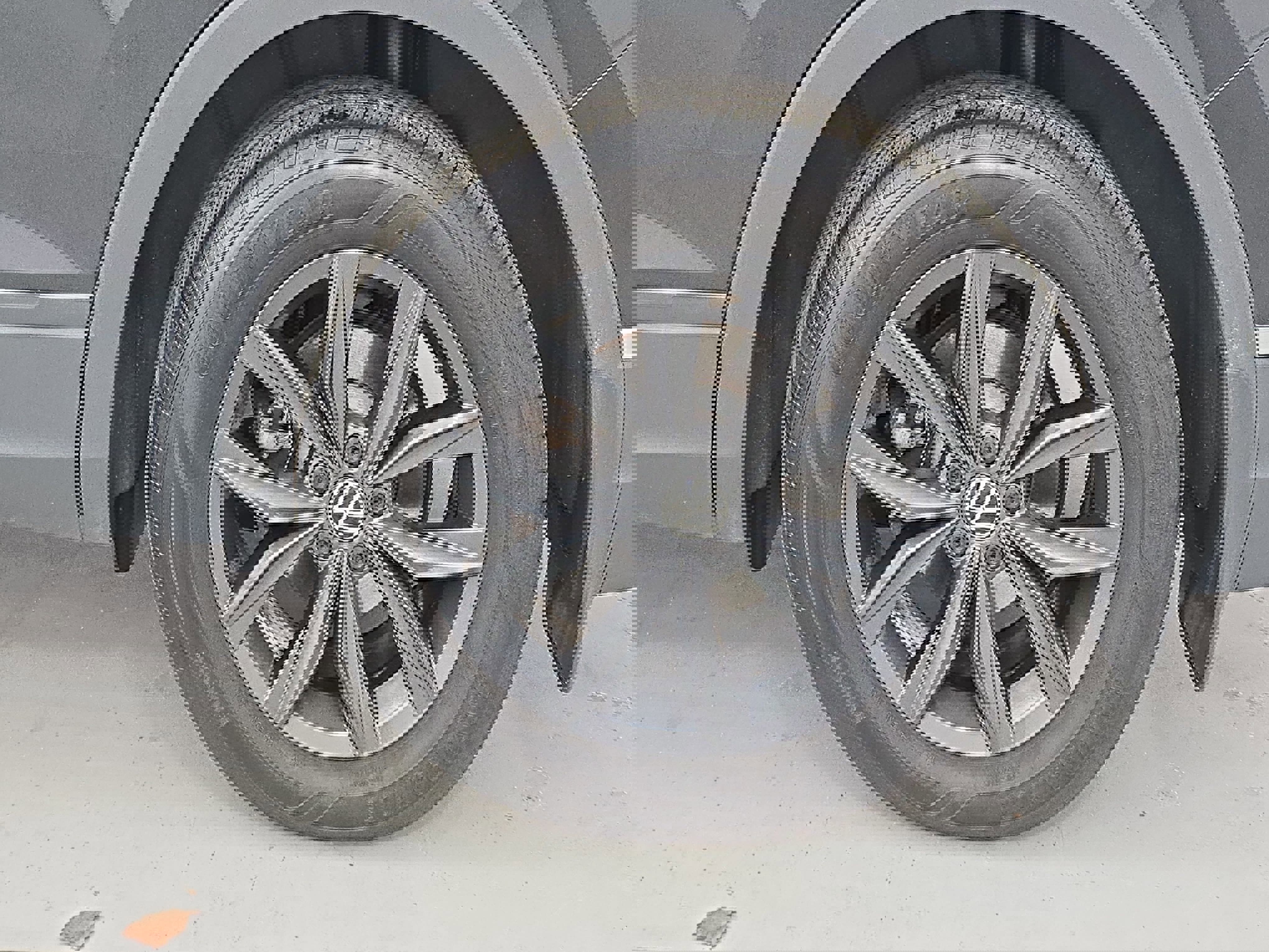 Certified 2024 Volkswagen Tiguan SE image 34