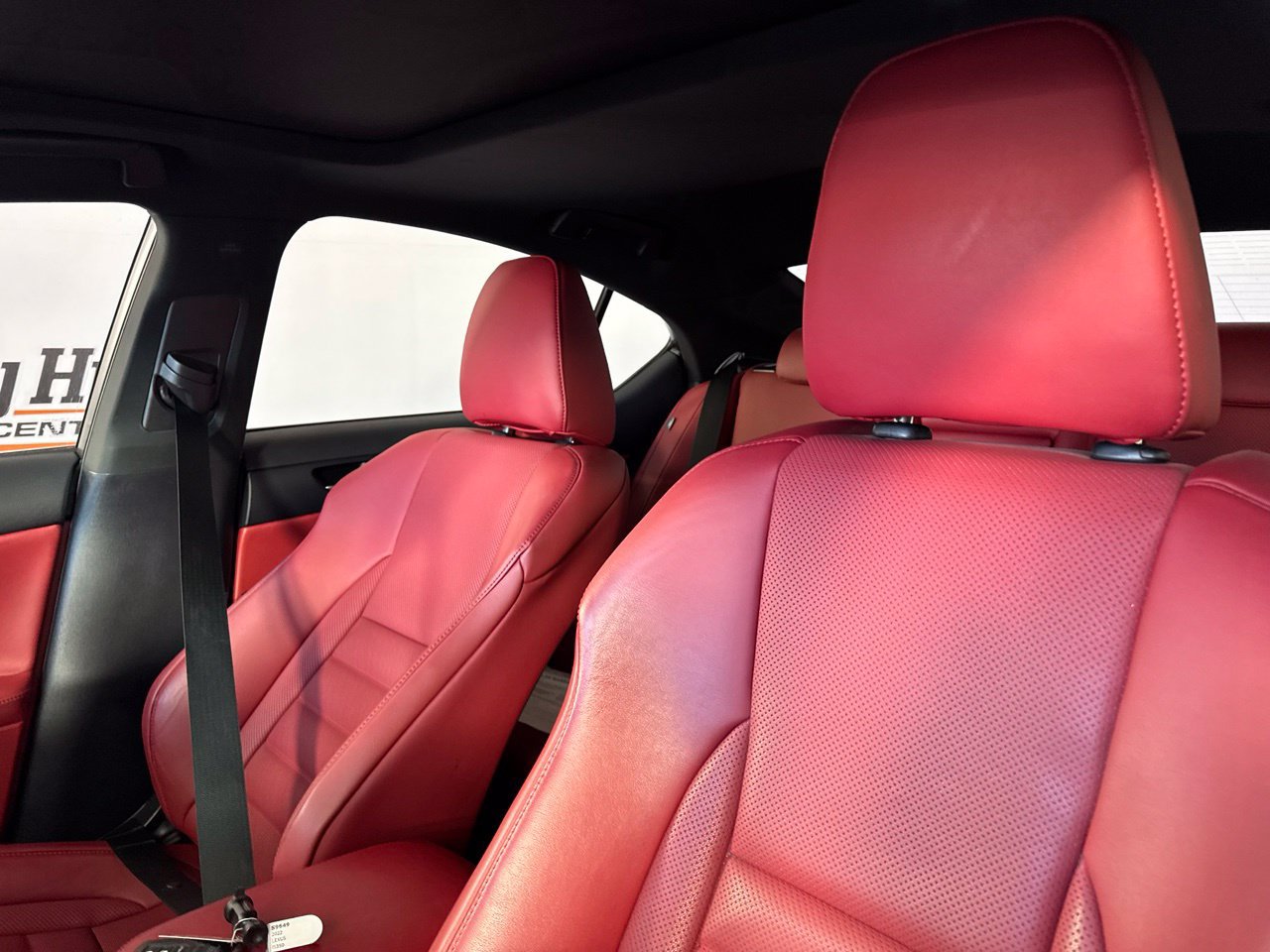 Used 2022 Lexus IS 350 F Sport RWD image 10
