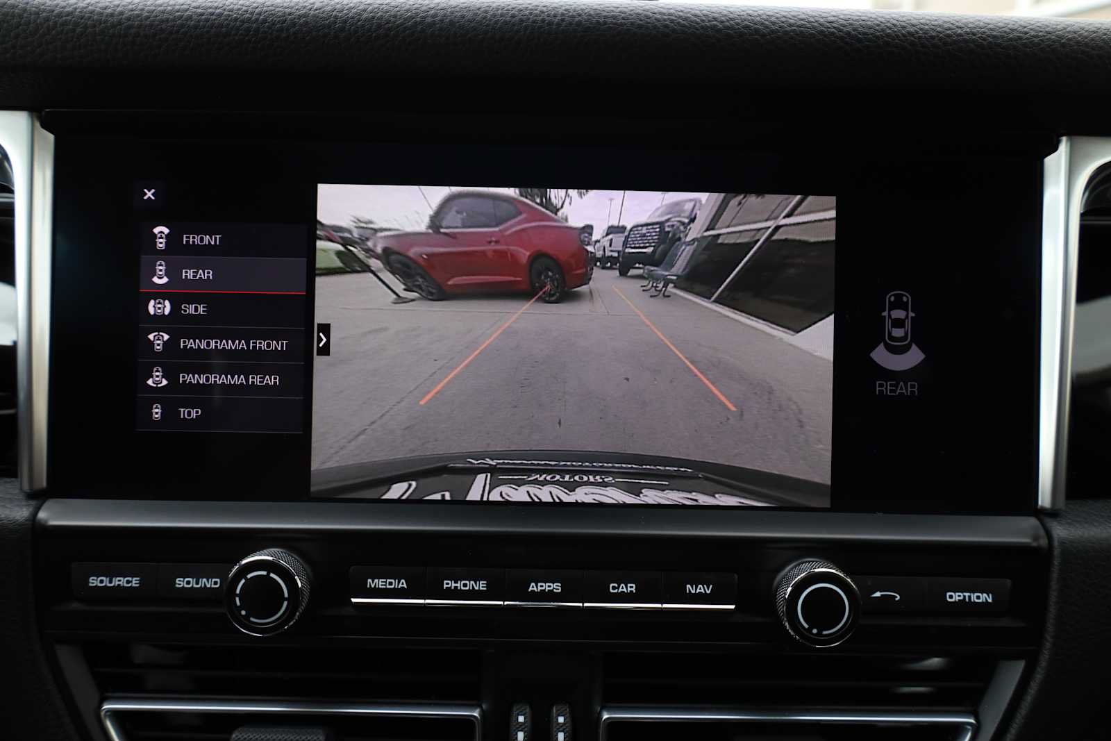 Used 2021 Porsche Macan AWD/4WD image 20