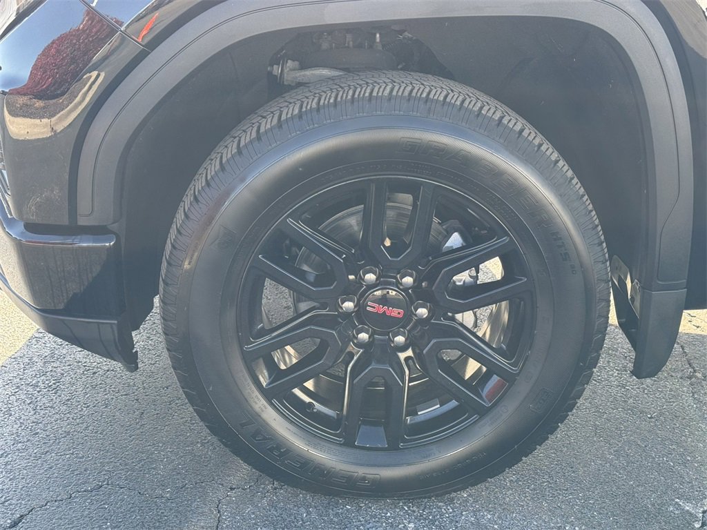 Certified 2024 GMC Sierra 1500 Pro w/ Graphite Edition image 11