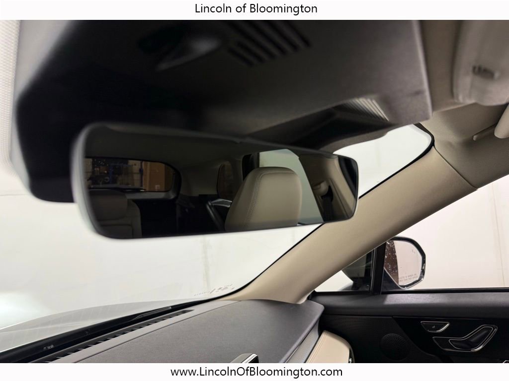 New 2026 Lincoln Corsair Premiere image 59