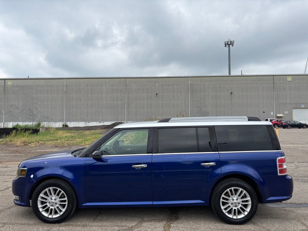 Used 2015 Ford Flex SEL w/ Equipment Group 202A AWD/4WD image 6