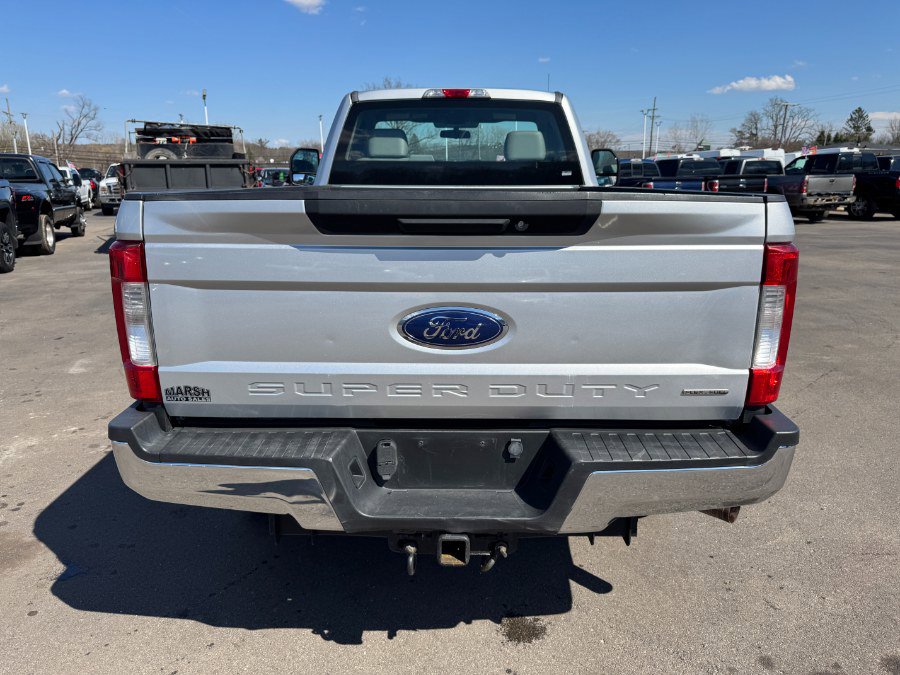 Used 2017 Ford F250 XL w/ XL Value Package AWD/4WD image 4