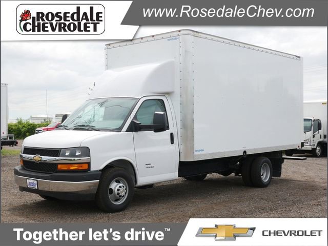 New 2025 Chevrolet Express 4500 Extended w/ Power Convenience Package RWD video 1