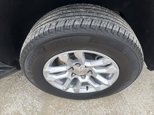 Used 2025 Chevrolet Tahoe LT AWD/4WD image 13