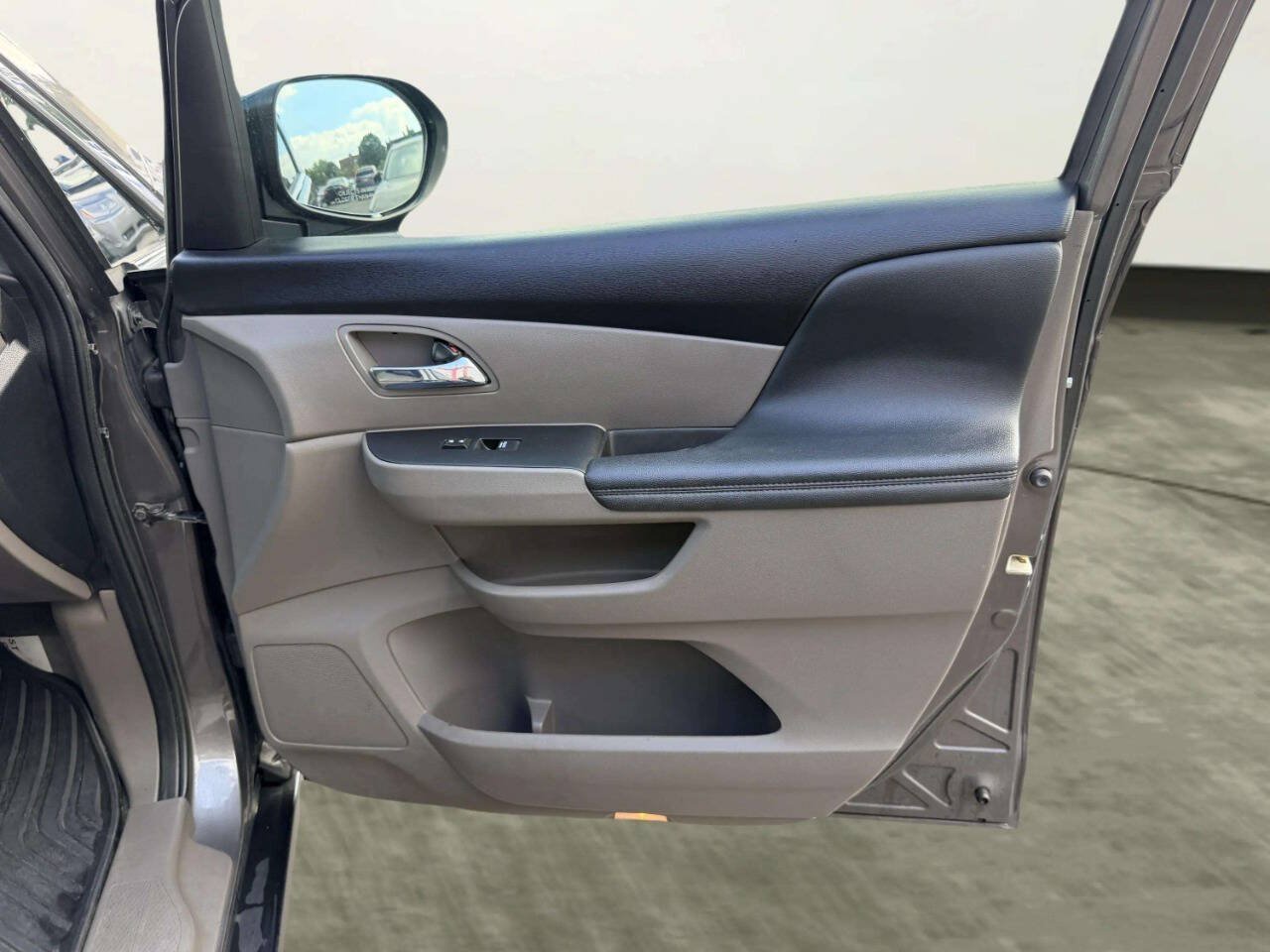Used 2016 Honda Odyssey EX-L image 34
