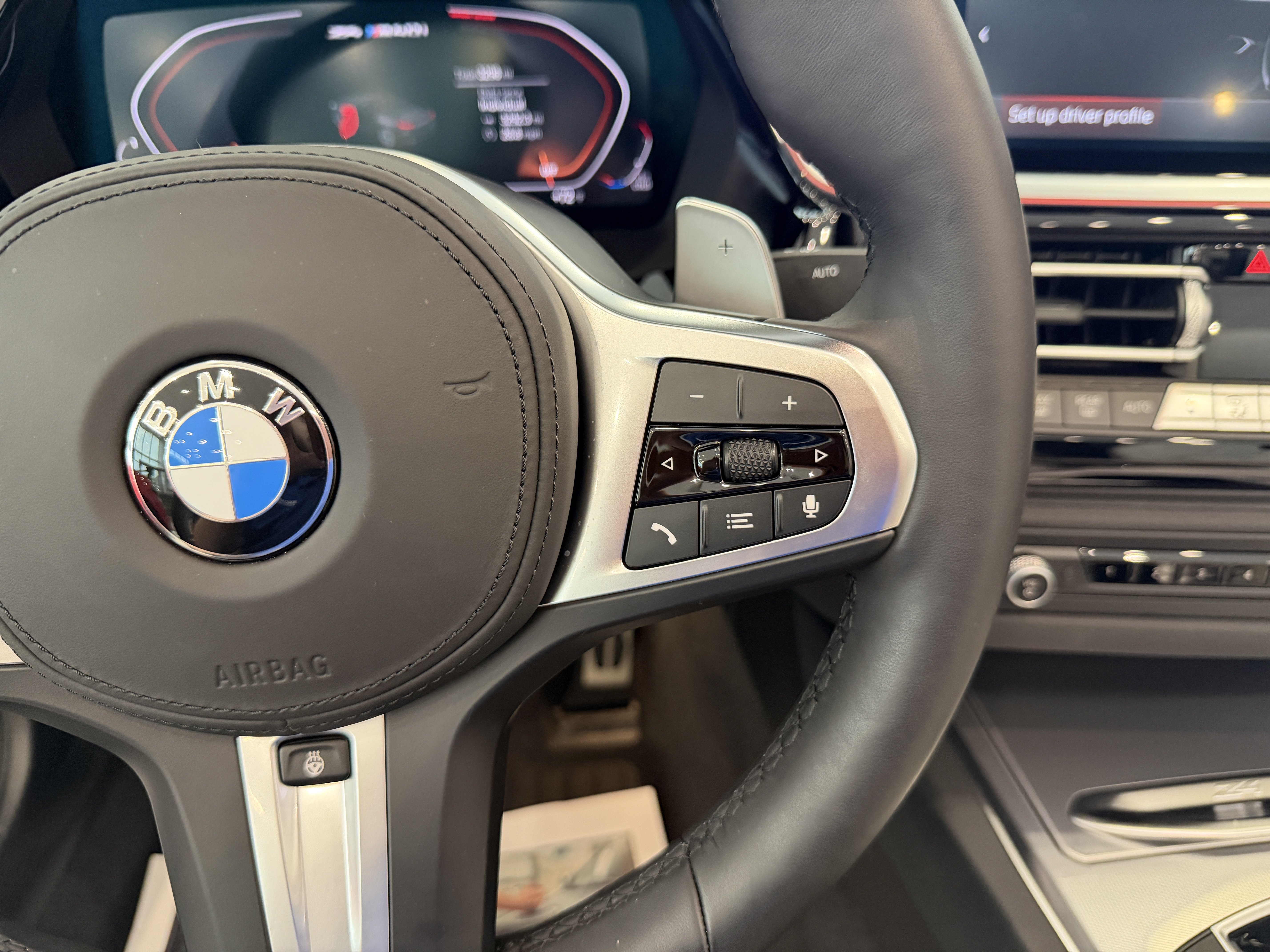 Used 2025 BMW Z4 M40i RWD image 17