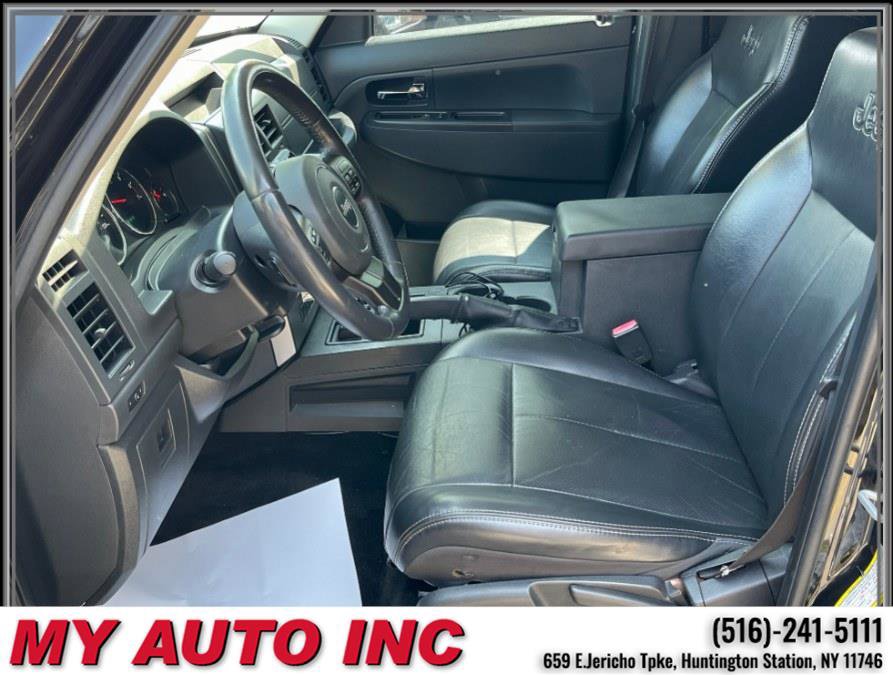 Used 2012 Jeep Liberty Sport image 23