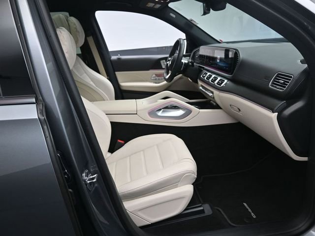 Used 2025 Mercedes-Benz GLS 450 4MATIC image 29