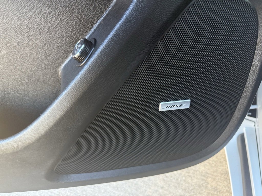 Used 2023 Chevrolet Traverse High Country w/ LPO, Floor Liner Package image 20