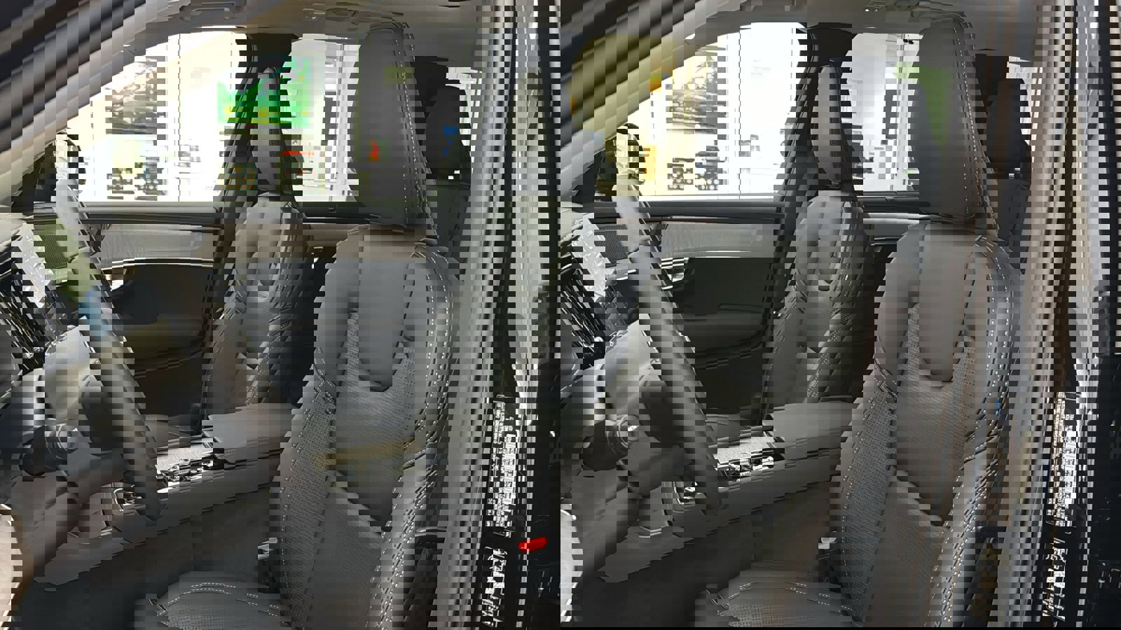 New 2026 Volvo XC90 B6 Ultra w/ Protection Package Premier image 23