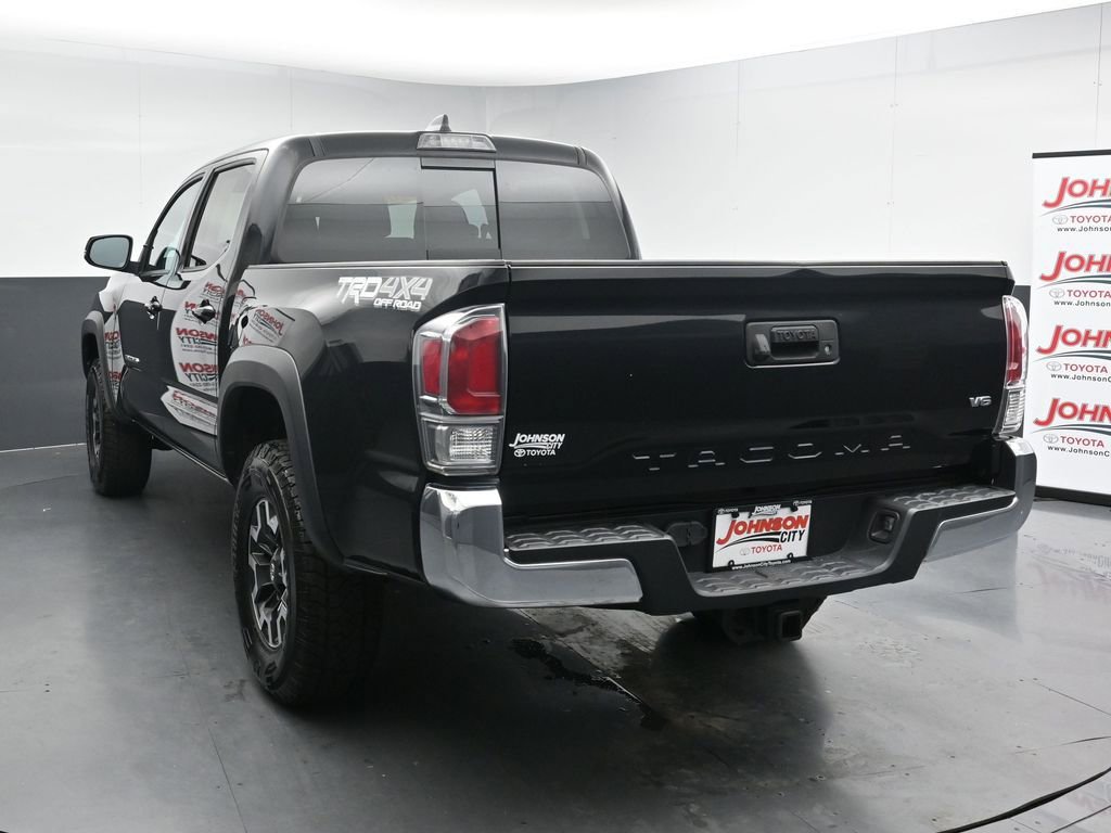 Used 2020 Toyota Tacoma TRD Off-Road AWD/4WD image 6