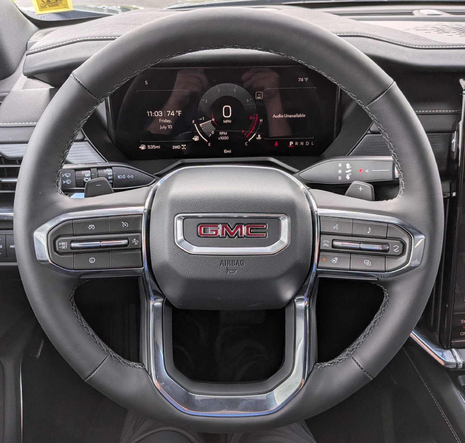 New 2026 GMC Acadia Elevation w/ LPO, All-Weather Package AWD/4WD image 15