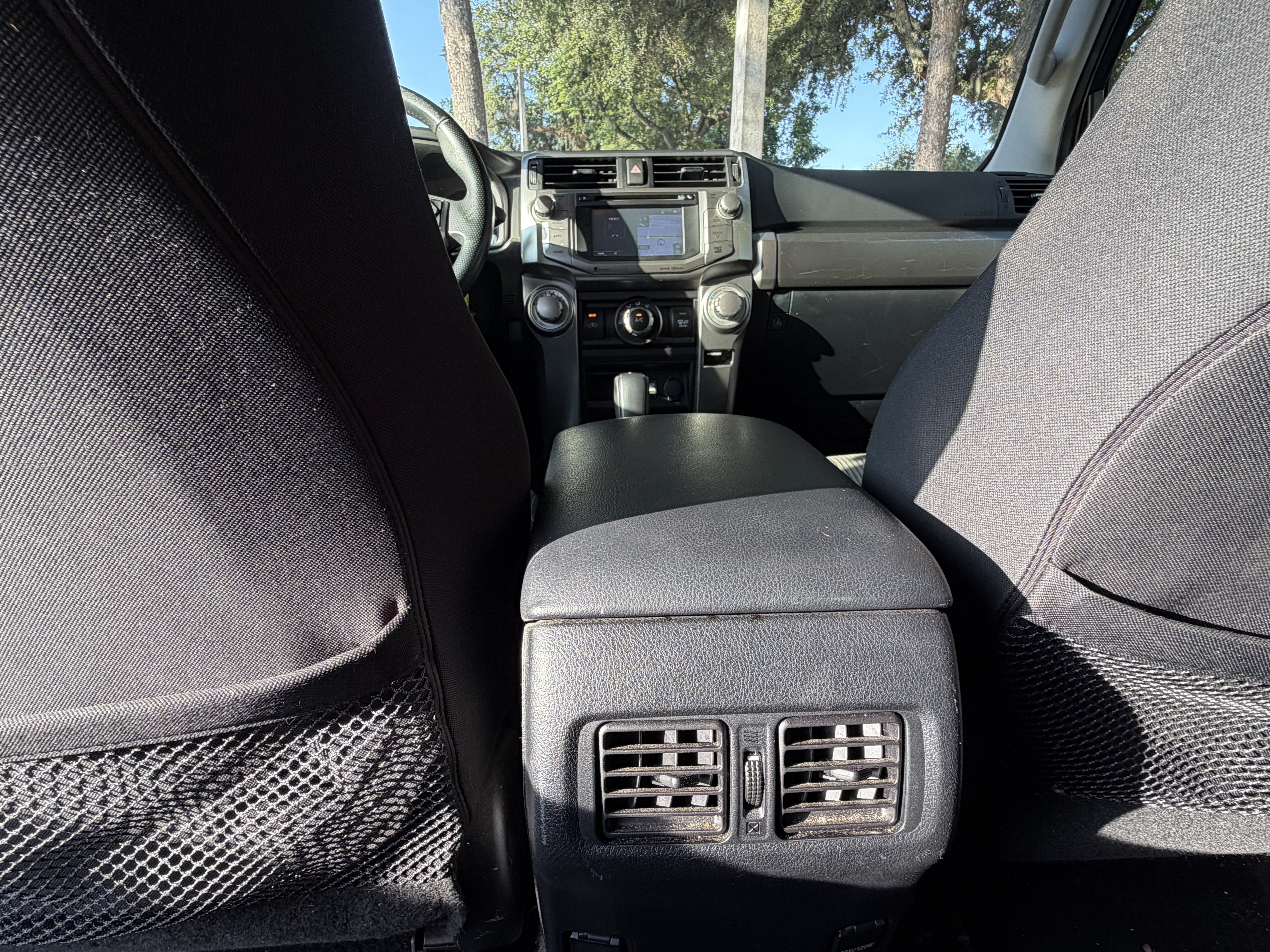 Used 2016 Toyota 4Runner SR5 AWD/4WD image 37