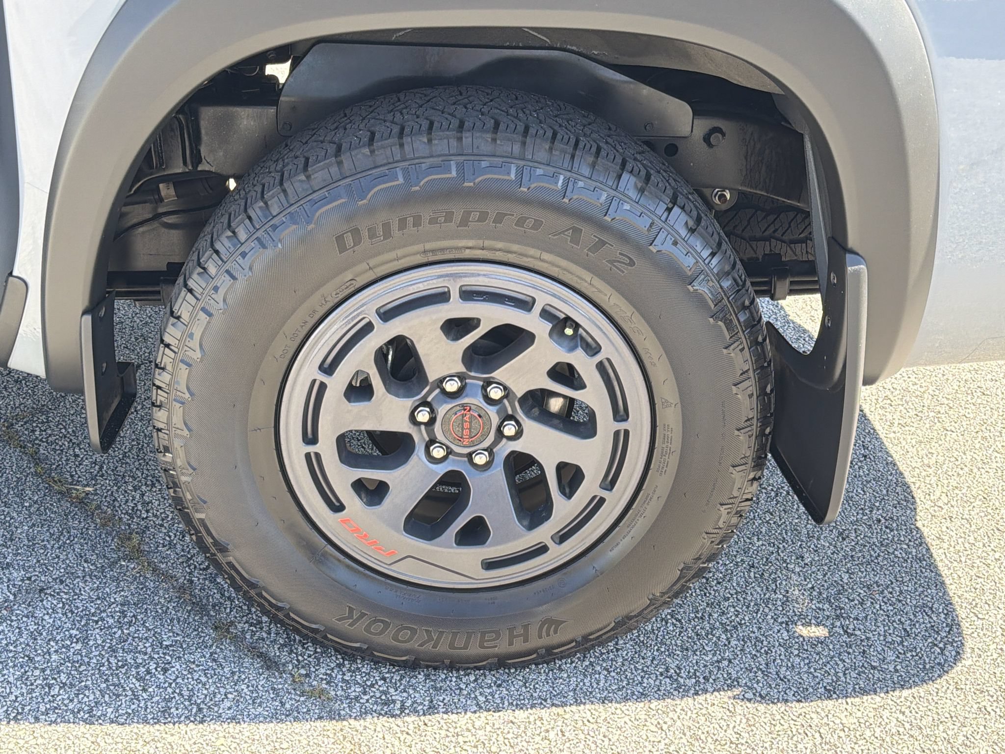 Used 2025 Nissan Frontier Pro-X RWD image 31