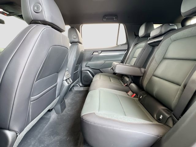 New 2026 GMC Terrain AT4 w/ Convenience Package III AWD/4WD image 17