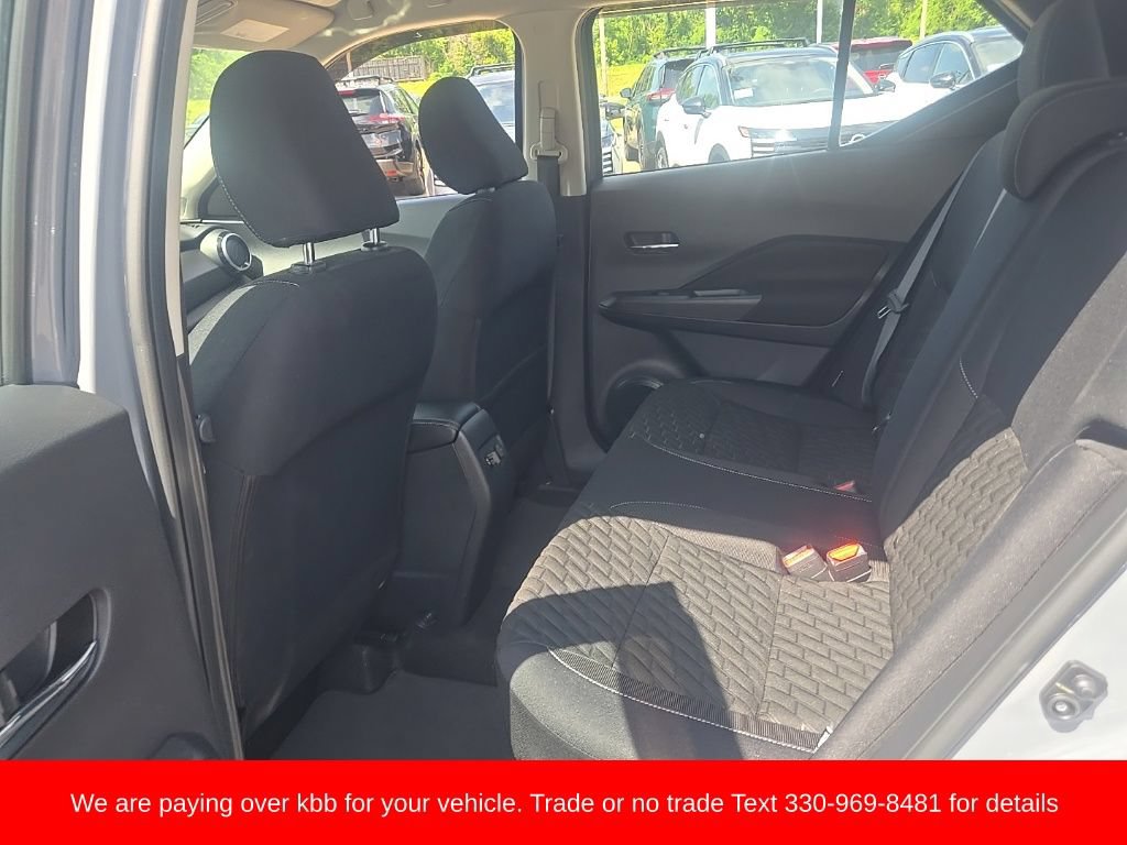 Used 2023 Nissan Kicks SV FWD image 23