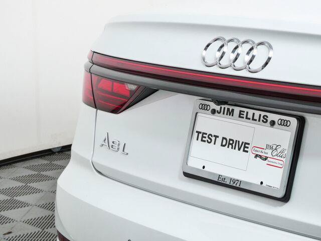 Used 2025 Audi A8 L 3.0T w/ Executive Package AWD/4WD image 39