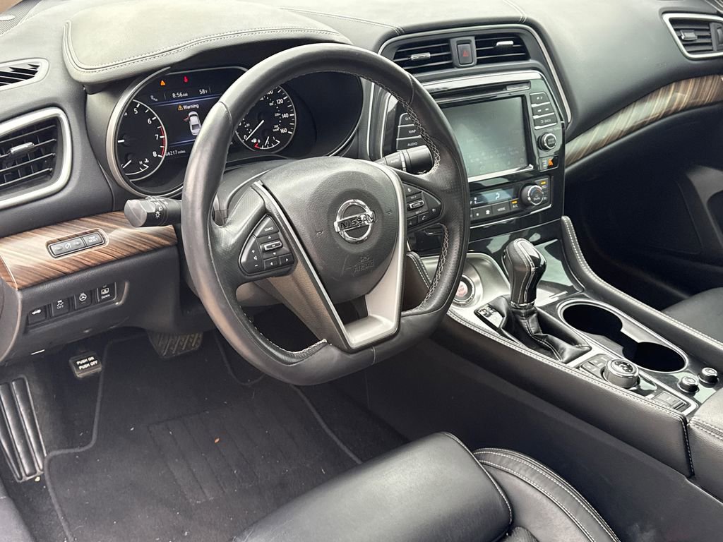 Used 2017 Nissan Maxima Platinum image 9