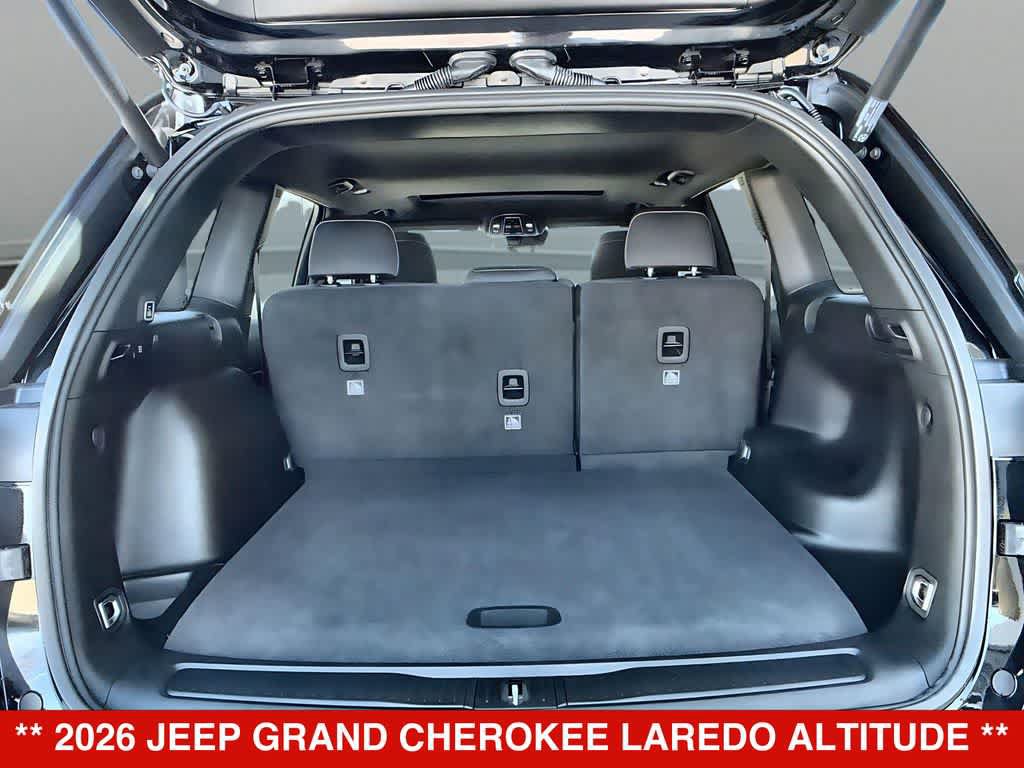 New 2026 Jeep Grand Cherokee Altitude AWD/4WD image 22