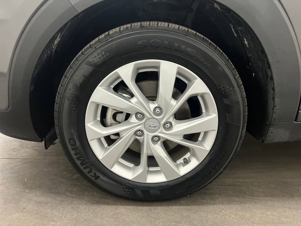 Used 2020 Hyundai Tucson SE image 29