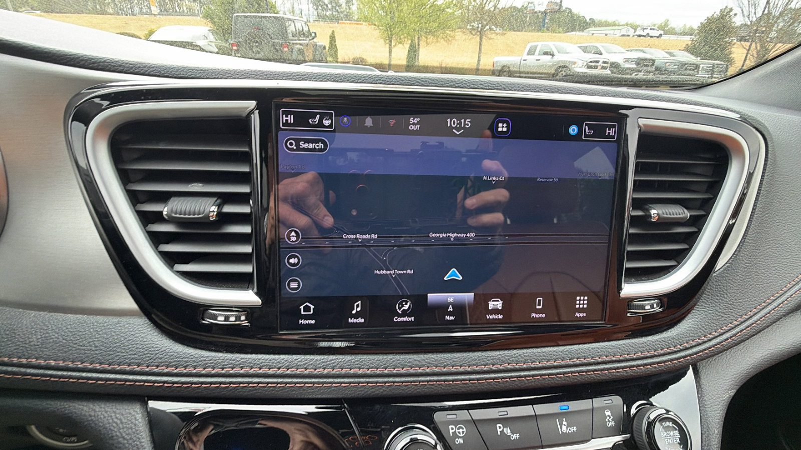 Used 2024 Chrysler Pacifica Pinnacle FWD image 35