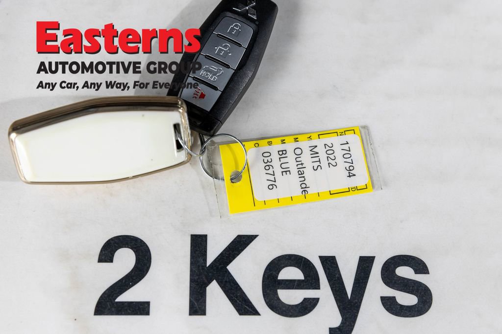 Used 2022 Mitsubishi Outlander SE AWD/4WD image 25