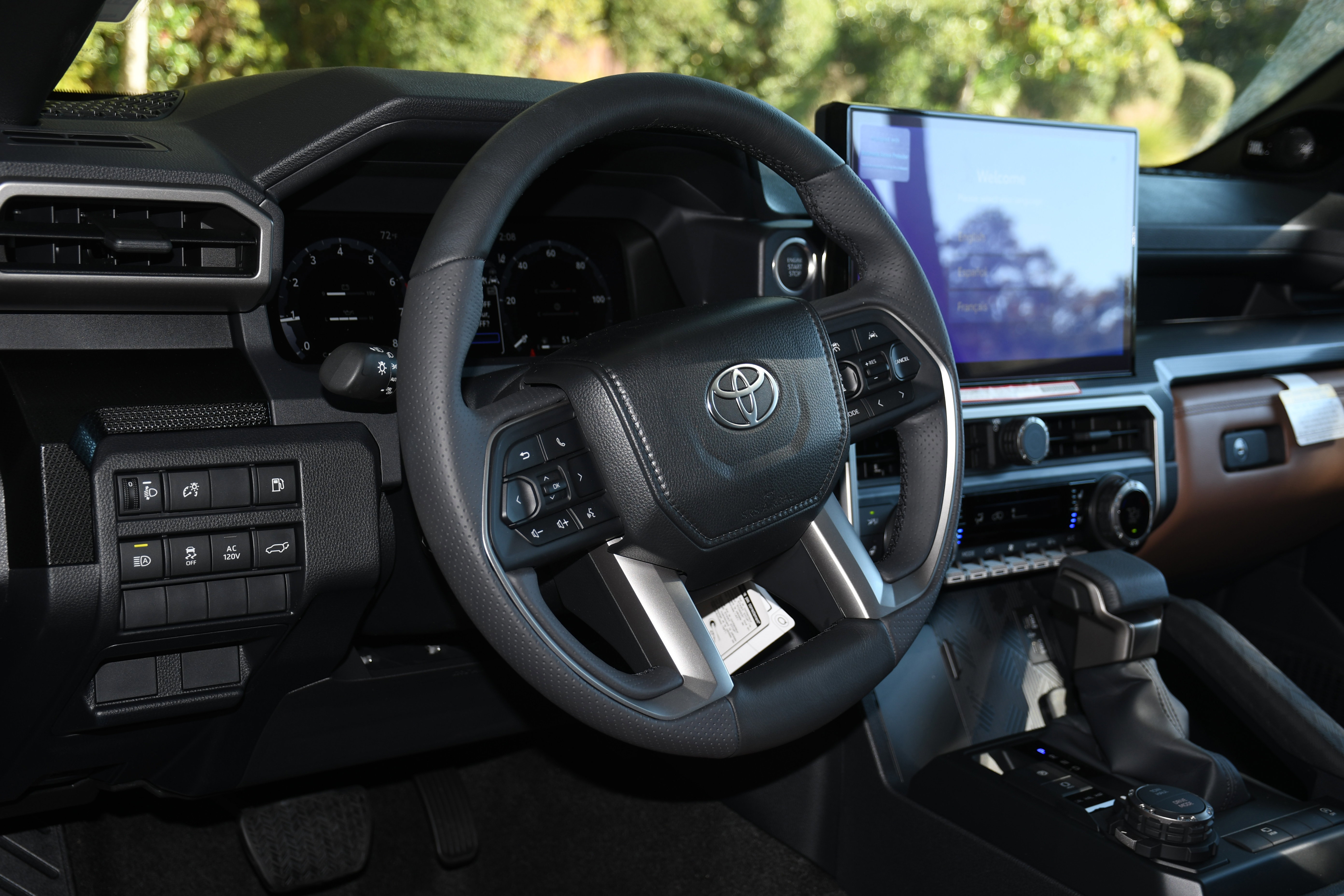 New 2025 Toyota 4Runner Limited image 4