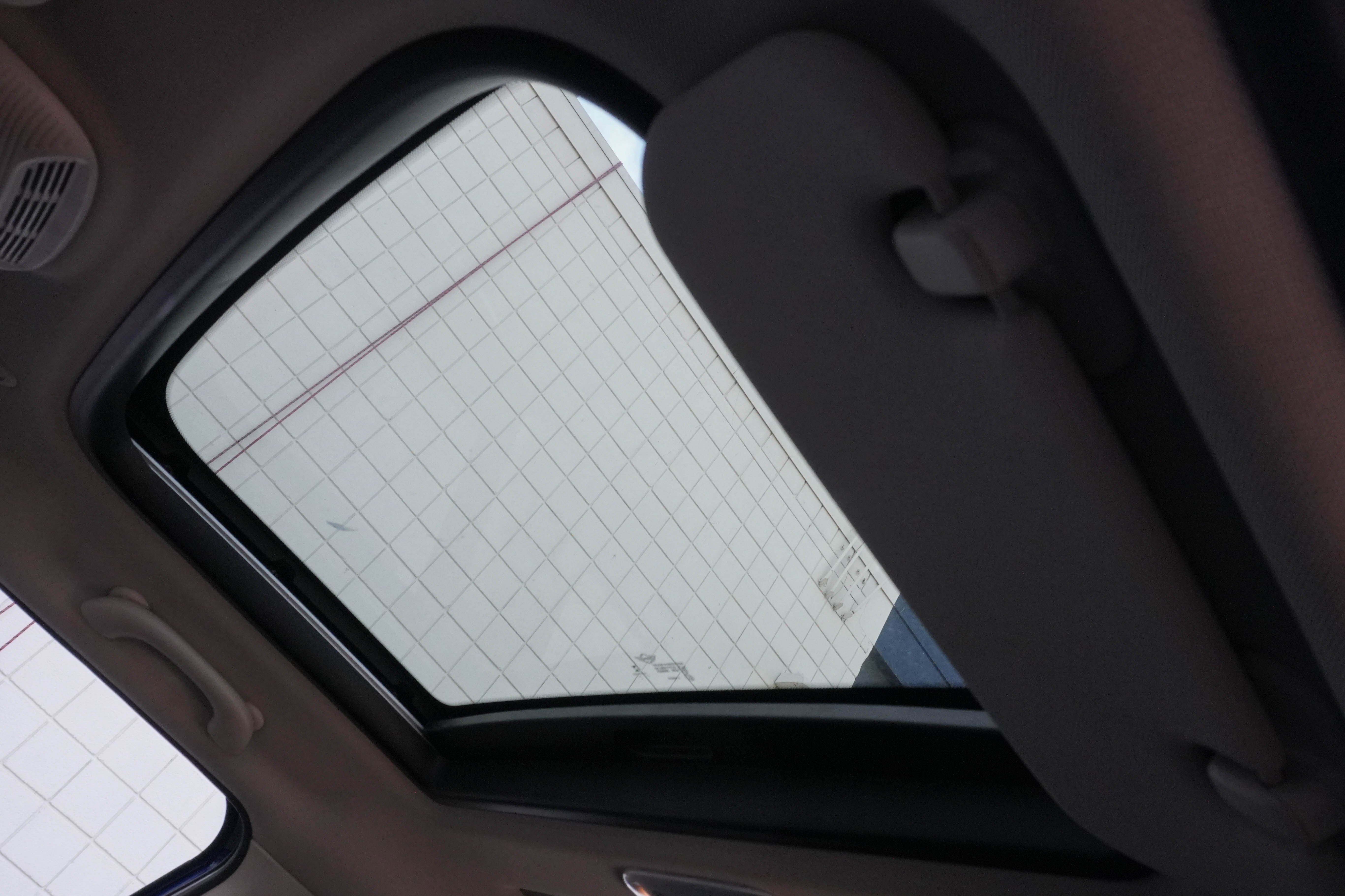 Used 2019 MINI Cooper S image 15