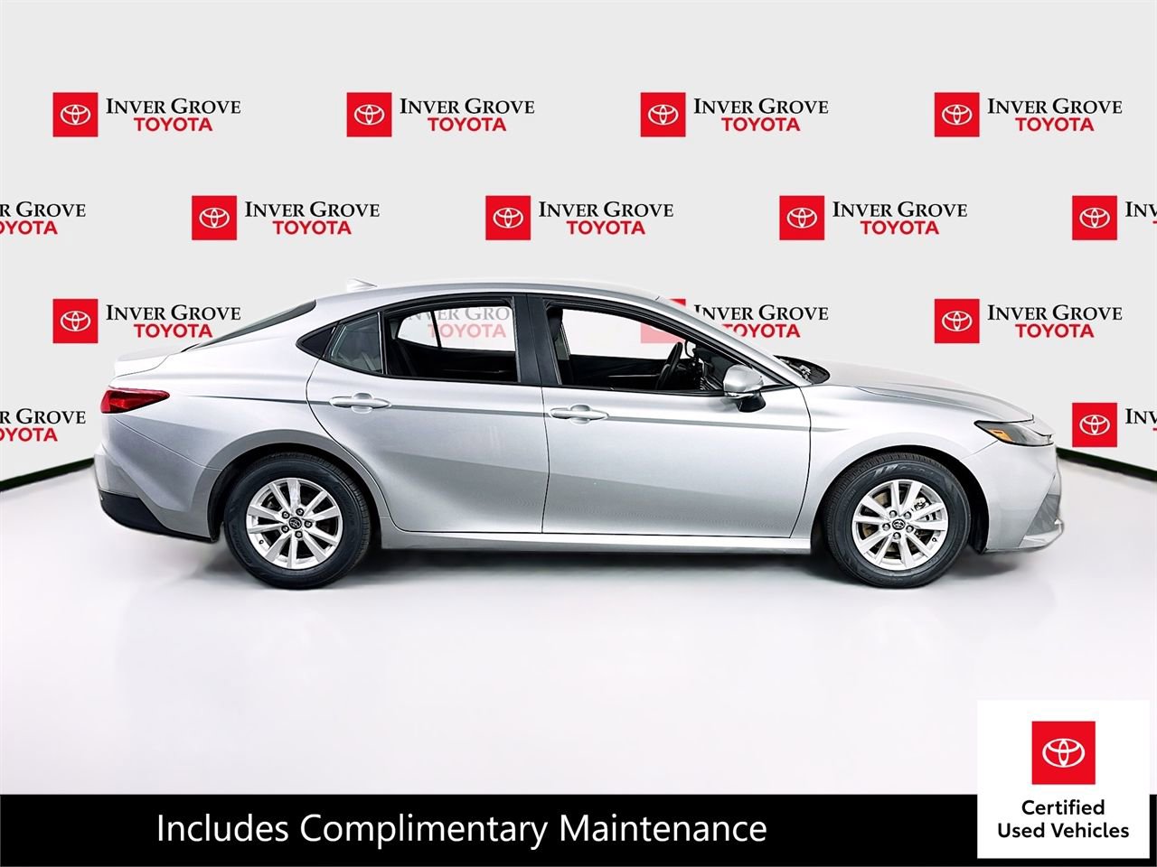 Certified 2025 Toyota Camry LE FWD image 4