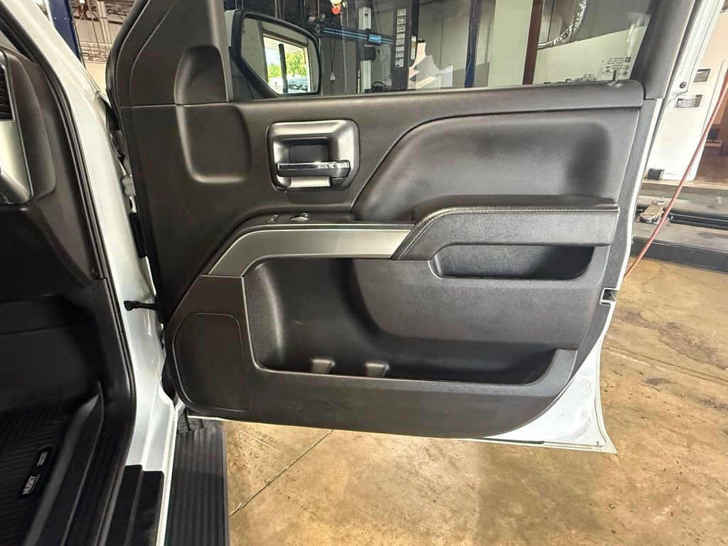 Used 2019 Chevrolet Silverado 2500 LT AWD/4WD image 35