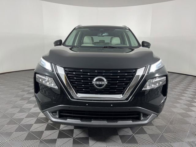 Used 2023 Nissan Rogue SL w/ SL Premium Package image 4