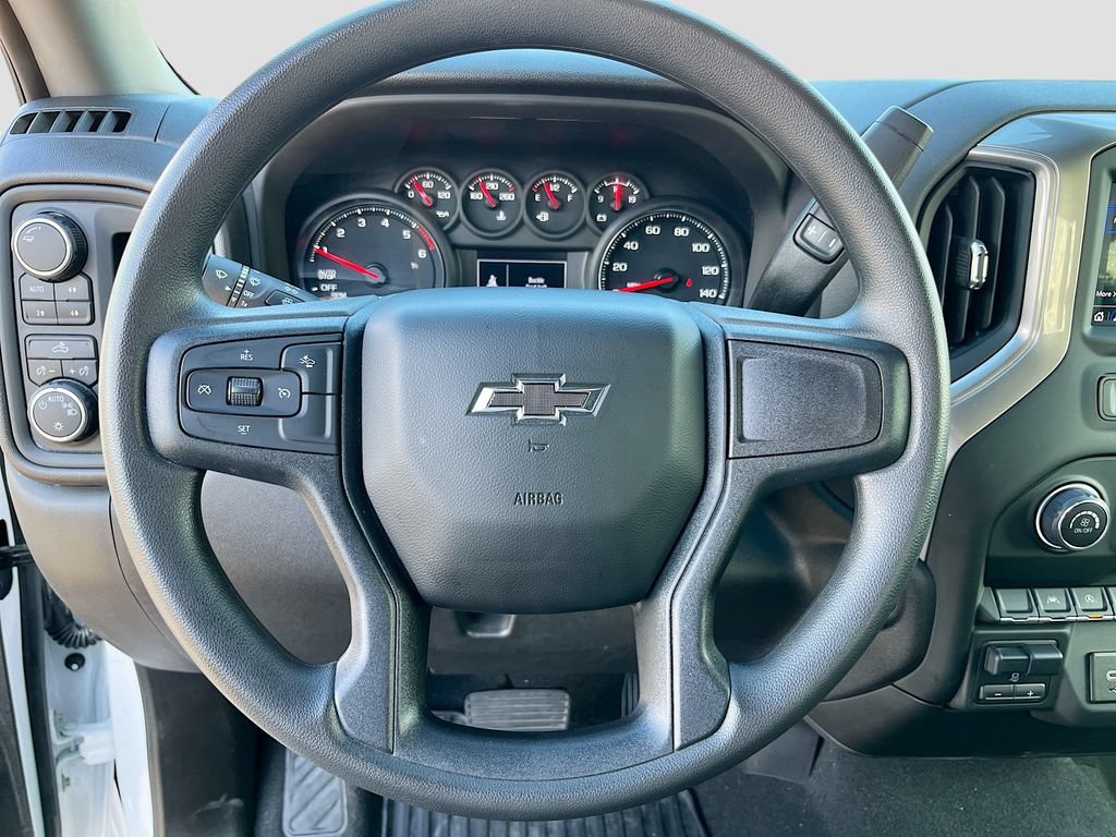 Used 2024 Chevrolet Silverado 1500 Custom Trail Boss w/ LPO, Dark Essentials Package AWD/4WD image 11