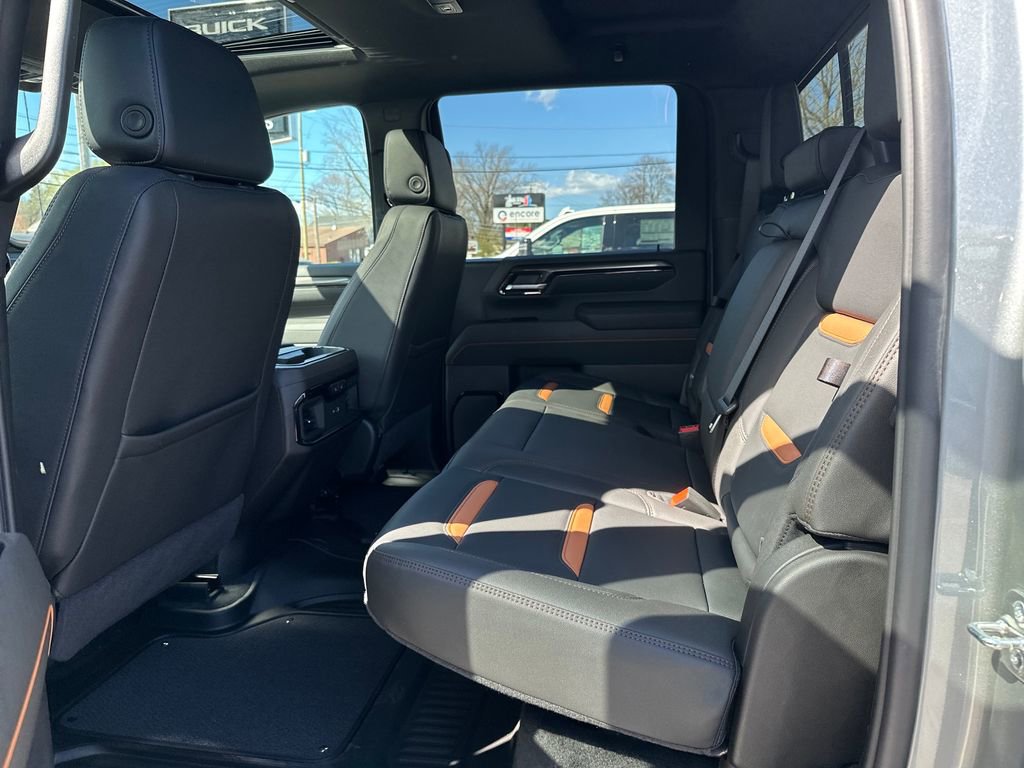 New 2026 GMC Sierra 3500 AT4 w/ AT4 Premium Plus Package AWD/4WD image 20