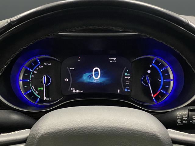 Used 2022 Chrysler Pacifica Limited FWD image 19