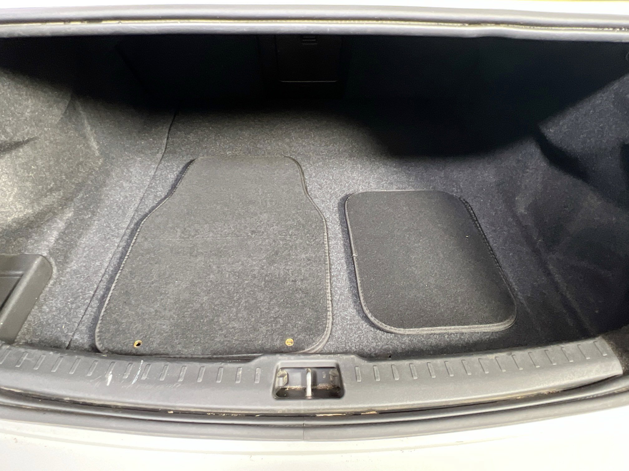 Used 2023 Volvo S60 B5 Core w/ Climate Package image 26