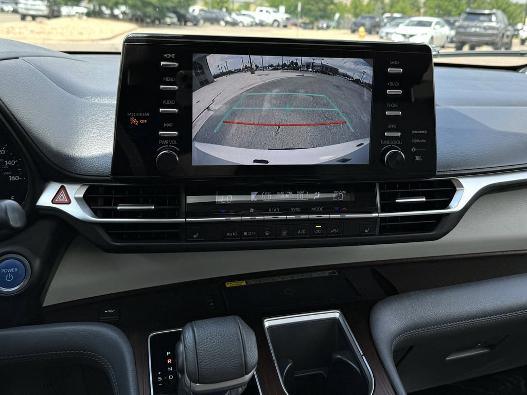 Used 2021 Toyota Sienna XLE w/ XLE Plus Package AWD/4WD image 31