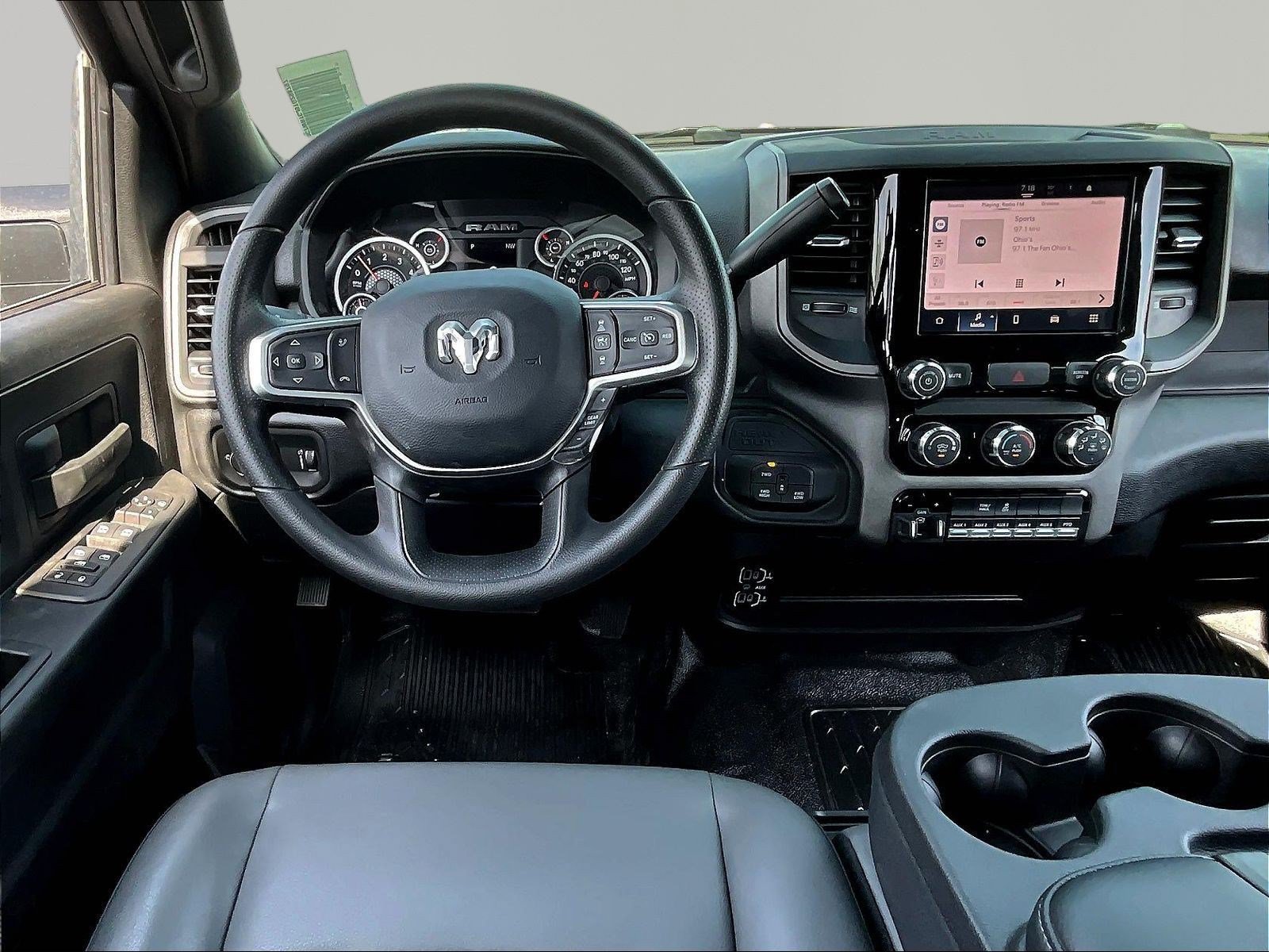 New 2026 RAM 3500 Tradesman w/ Chrome Appearance Group A AWD/4WD image 9