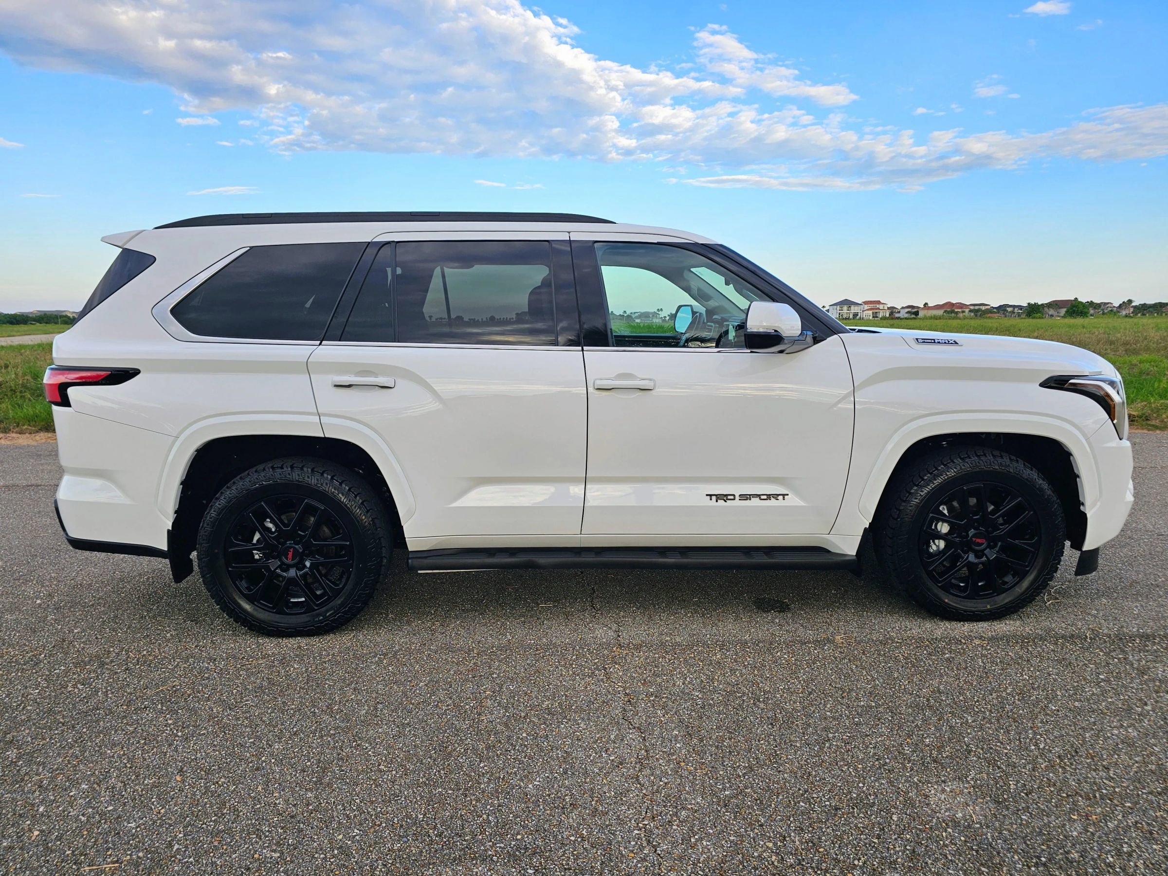 Used 2023 Toyota Sequoia SR5 w/ TRD Sport Package image 6