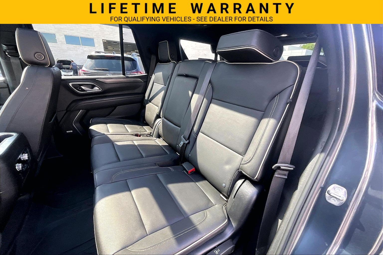 Used 2021 GMC Yukon SLT w/ SLT Premium Package AWD/4WD image 22