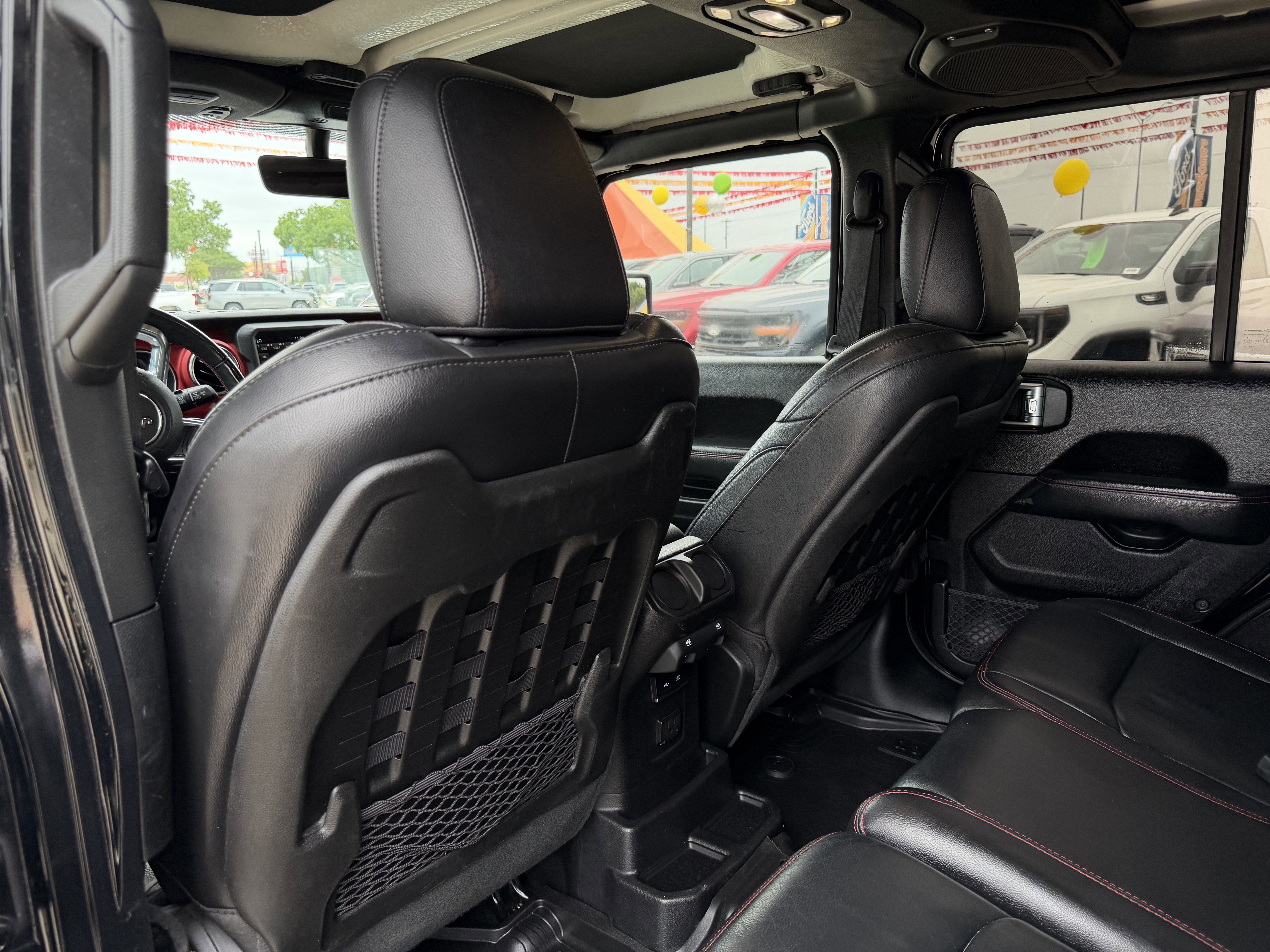 Used 2020 Jeep Wrangler Unlimited Rubicon AWD/4WD image 16