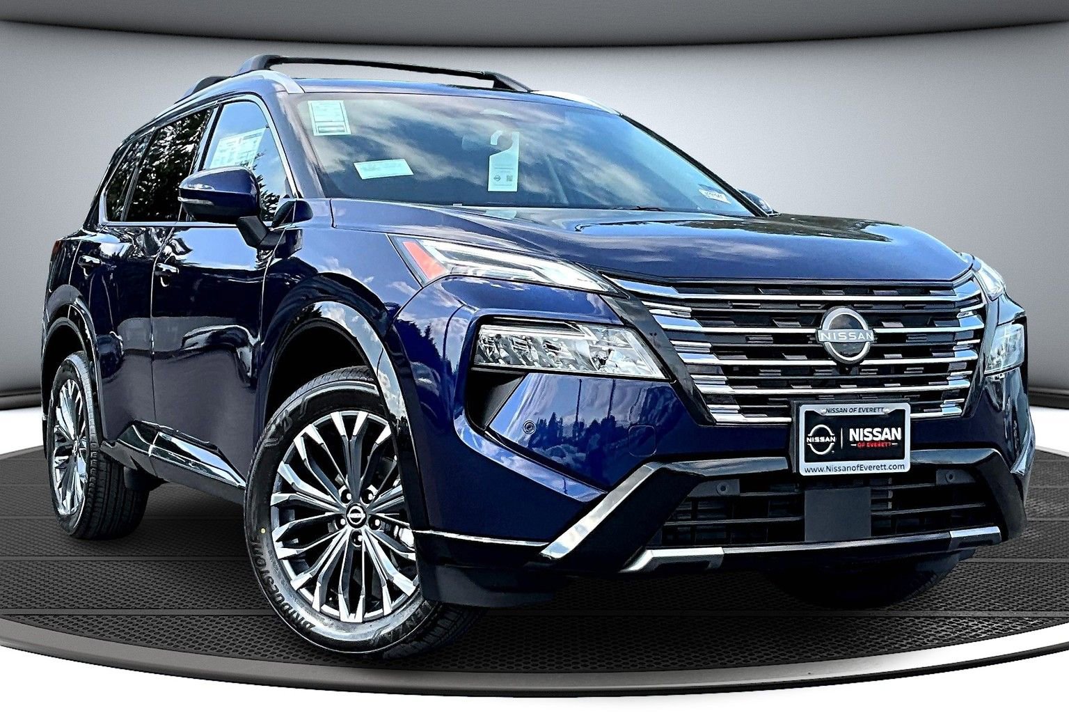 New 2026 Nissan Rogue Platinum image 1