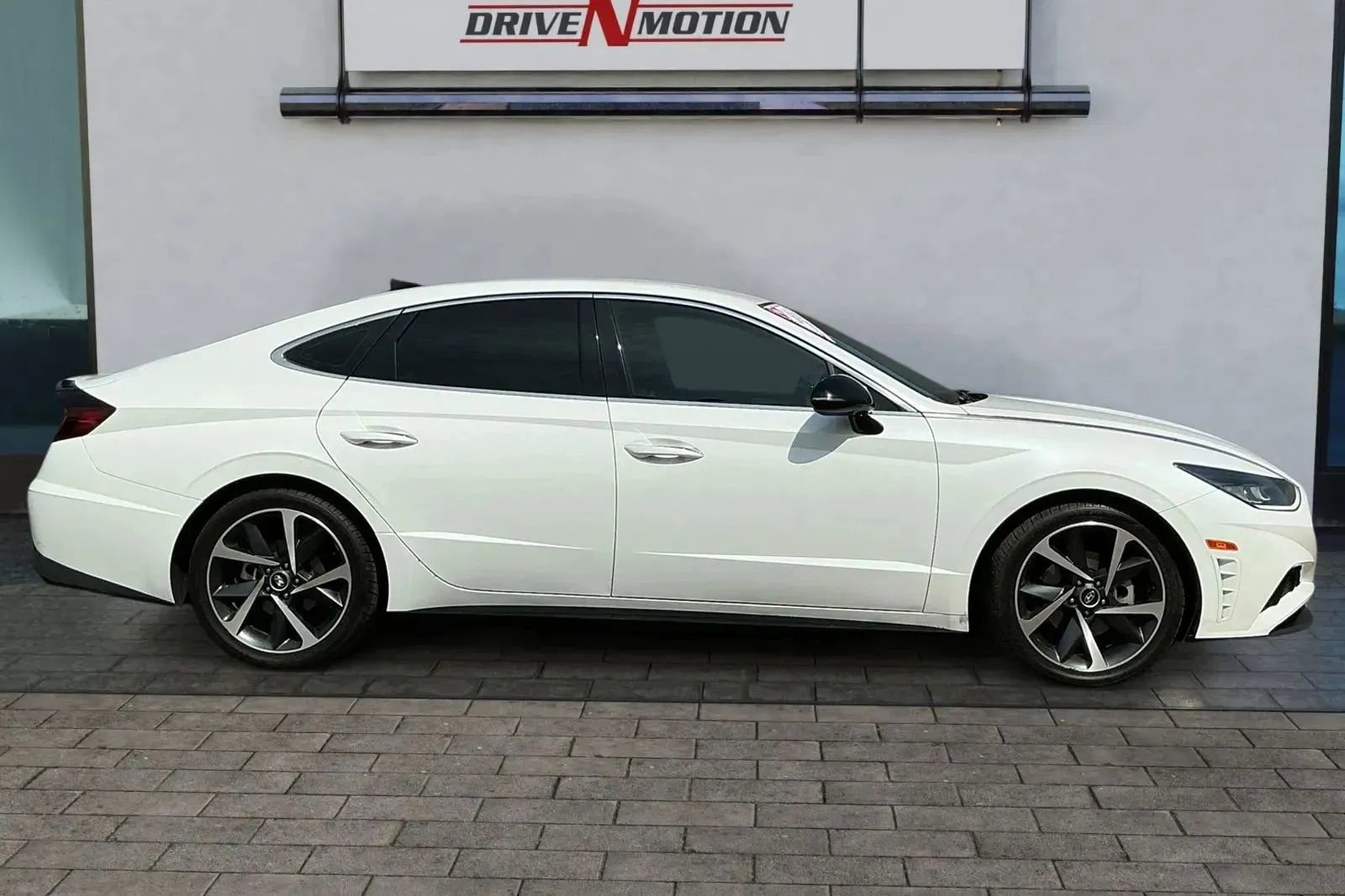 Used 2021 Hyundai Sonata SEL Plus image 3