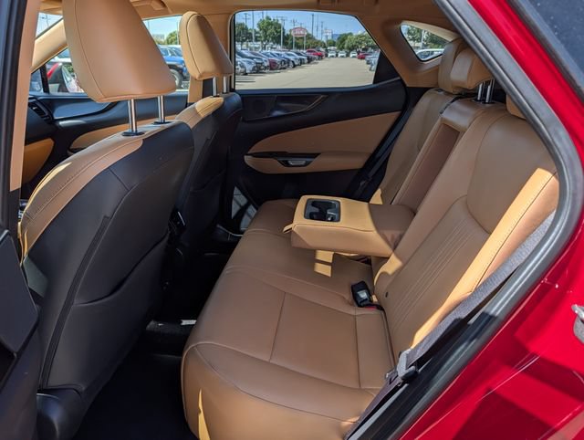 Used 2024 Lexus NX 250 FWD image 27