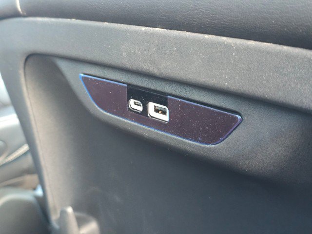 New 2026 Chrysler Pacifica Select w/ S Appearance Package FWD image 16