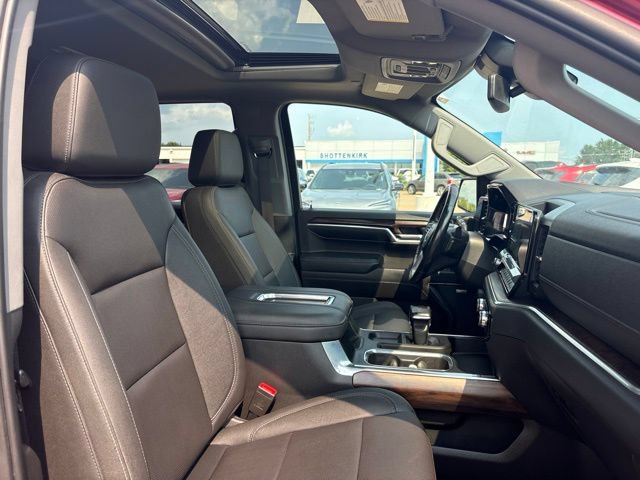 Used 2022 GMC Sierra 1500 SLT w/ SLT Premium Plus Package AWD/4WD image 43