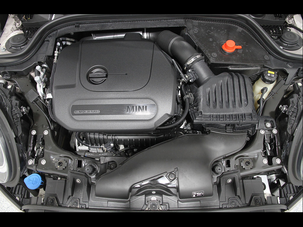 Certified 2023 MINI Cooper 2-Door Hardtop FWD image 19