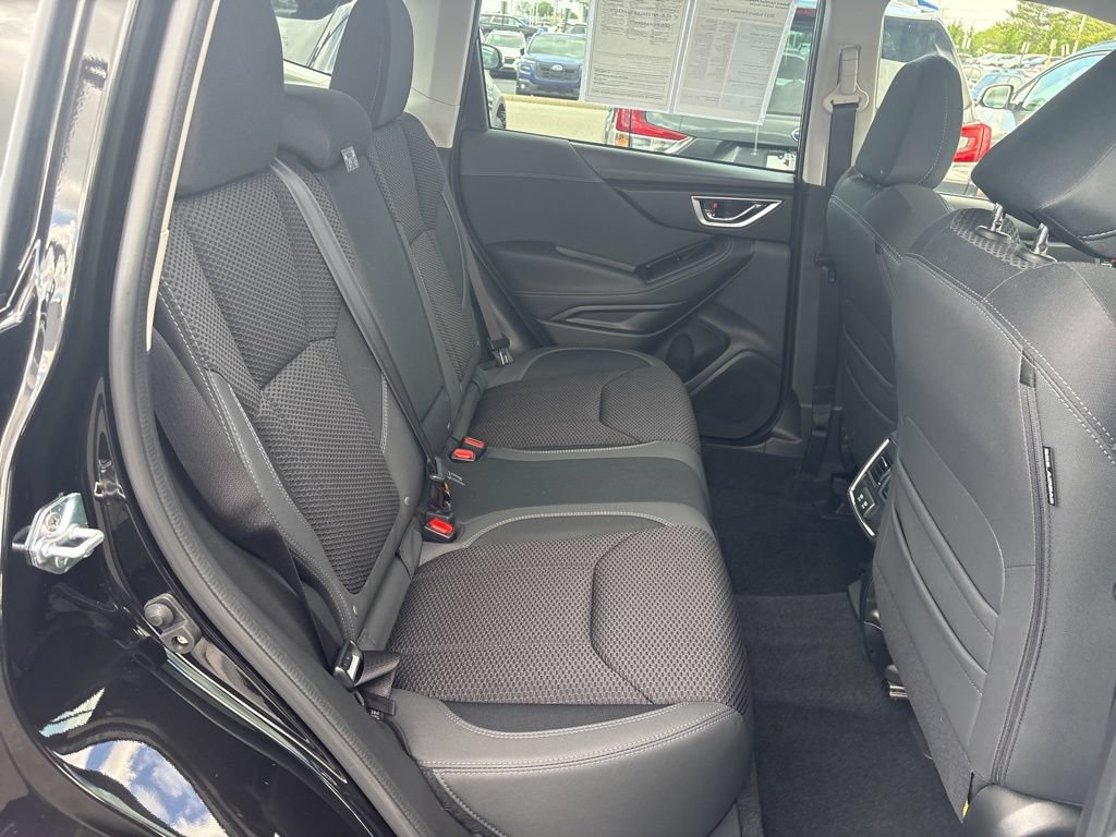 Certified 2023 Subaru Forester Premium AWD/4WD image 11