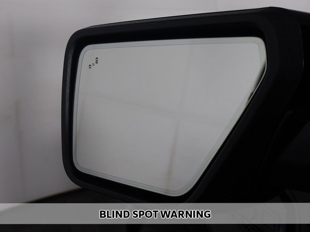 Used 2023 Ford F150 Lightning Platinum image 8